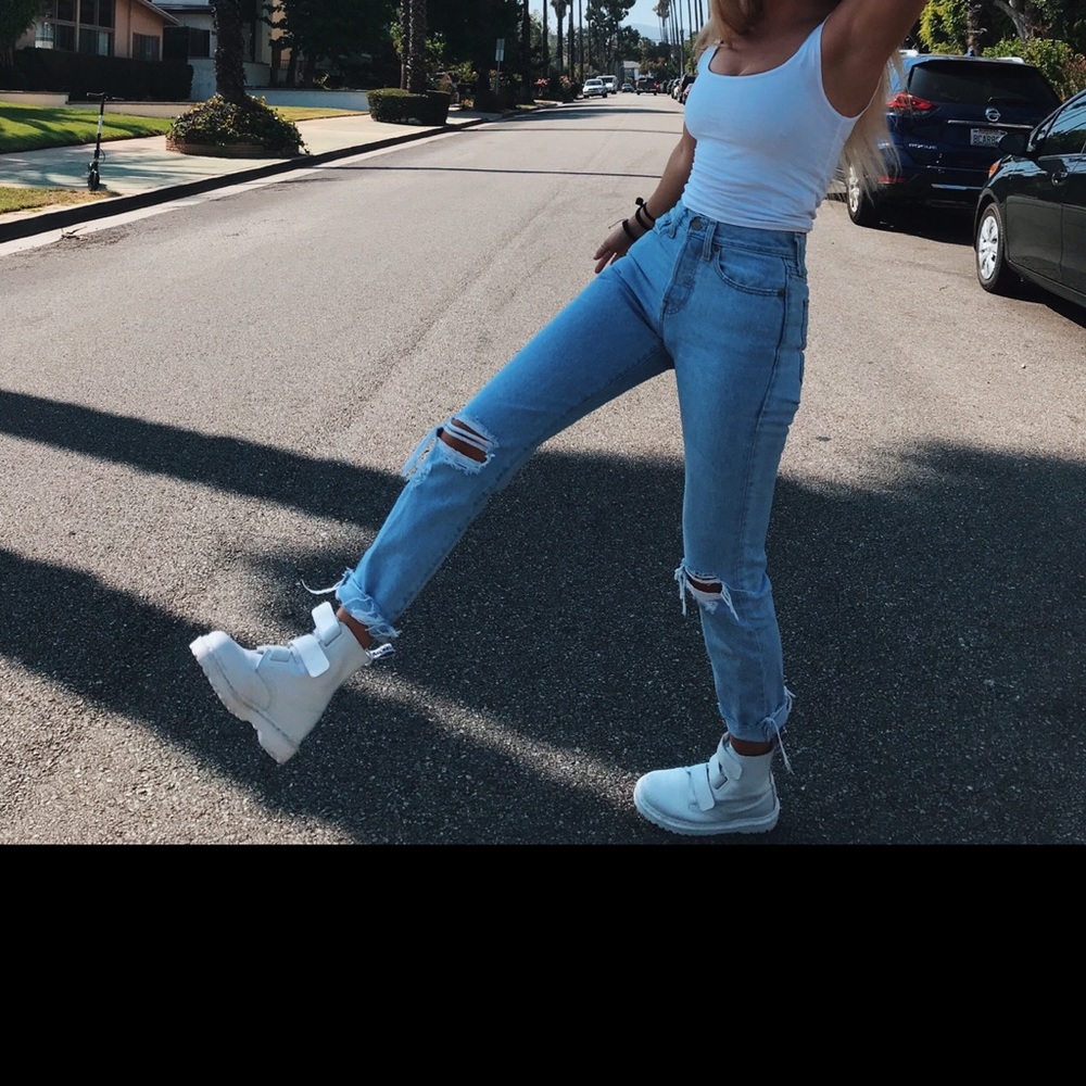 wedgie fit levi jeans